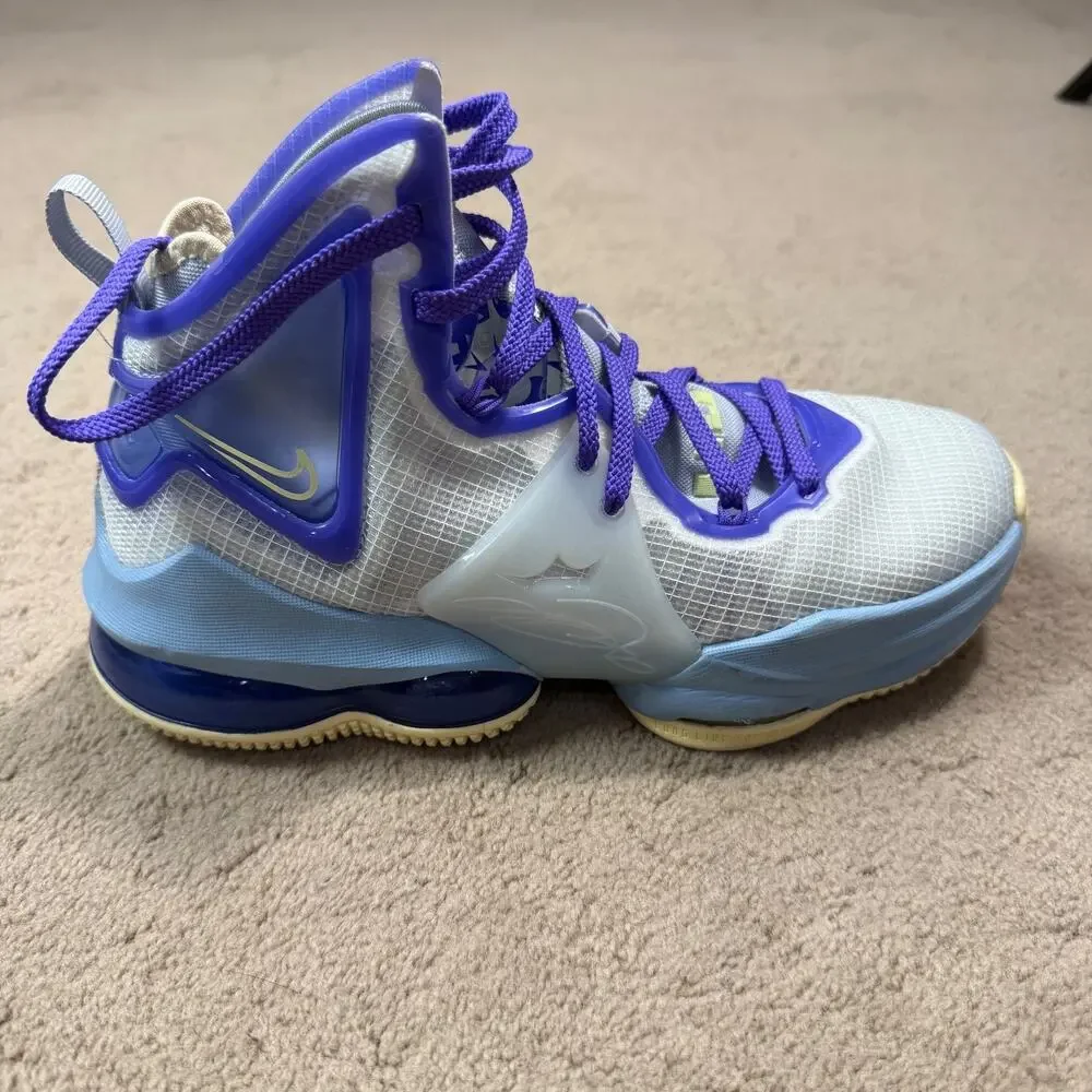 Nike Lebron 19 Easter Aura Citron Blue DD0418 432 Size 4 Youth EUC